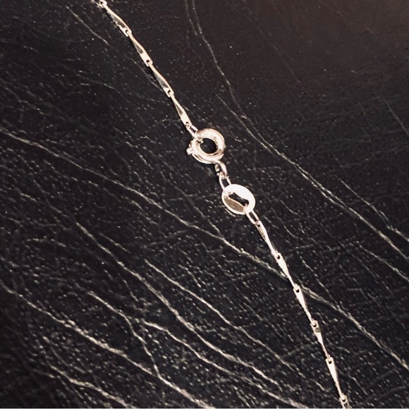 Tear Drop Pendant and Necklace .925 Sterling Silver - Picture 9 of 12